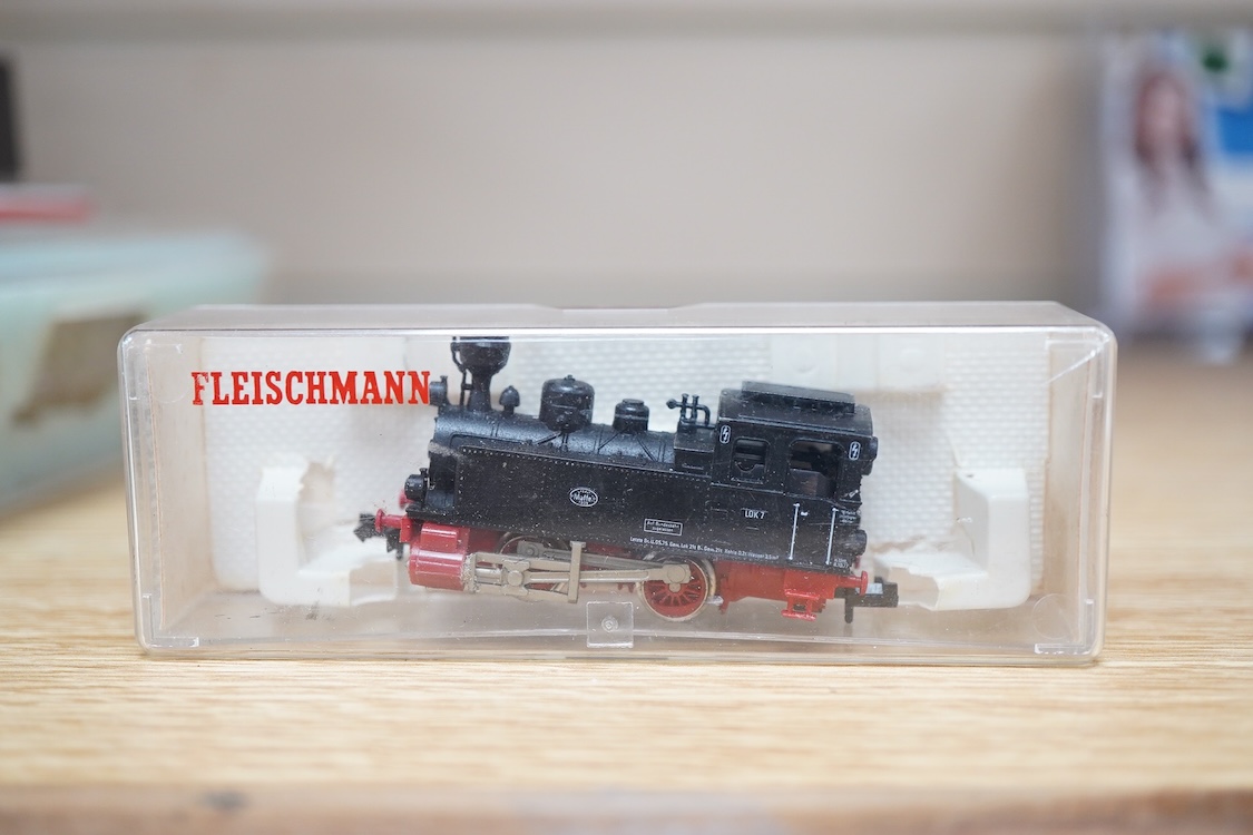 Twenty-eight boxed N gauge railway by Graham Farish, Minitrix, Fleischmann, etc. including four locomotives; an LNER class A3, Flying Scotsman (12950), a BR 0-6-0T, 47160 (N.201), a German DB 0-10-0T, 94 1730, (7094), an